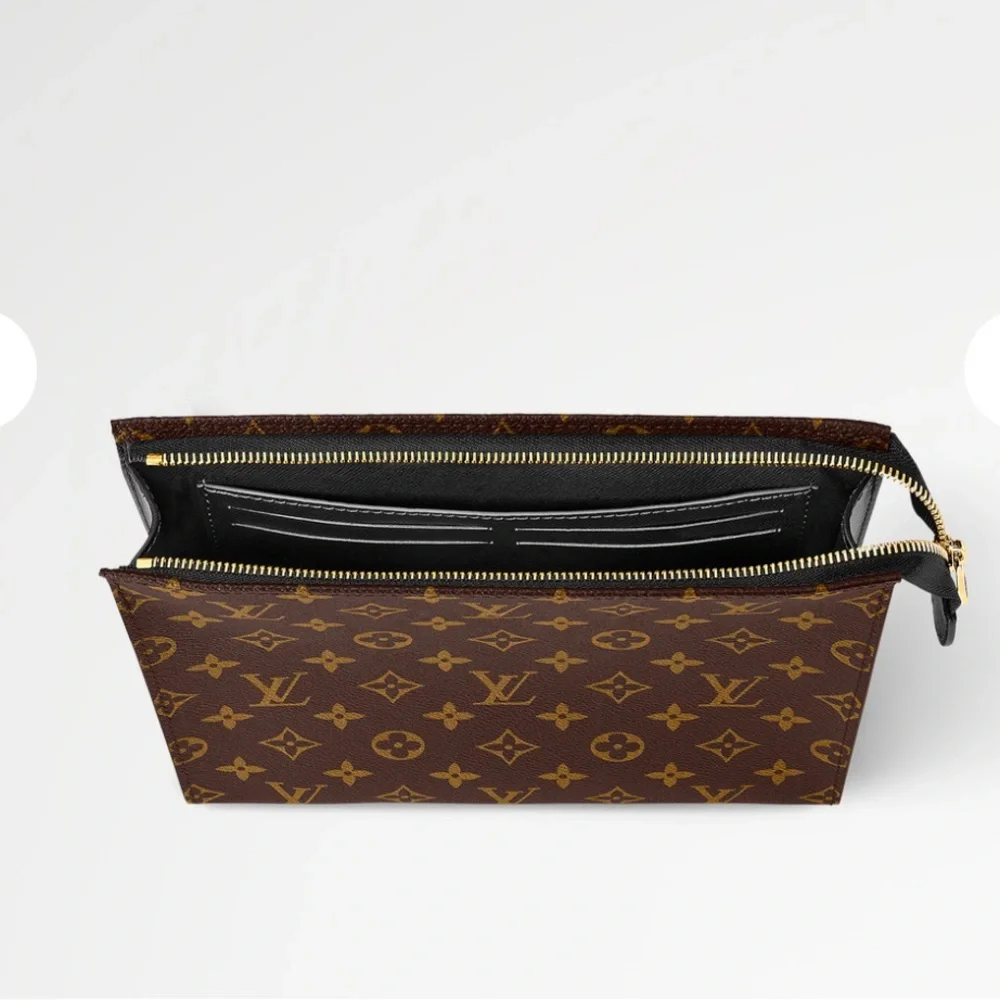NWT AUTHENTIC LOUIS VUITTON POCHE TOILETTE NM - M46037 - Picture 3 of 15